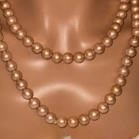Rose gold faux long pearl necklace - Picture 1 of 5
